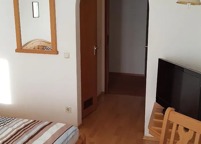 Lenggrieser Hof *
